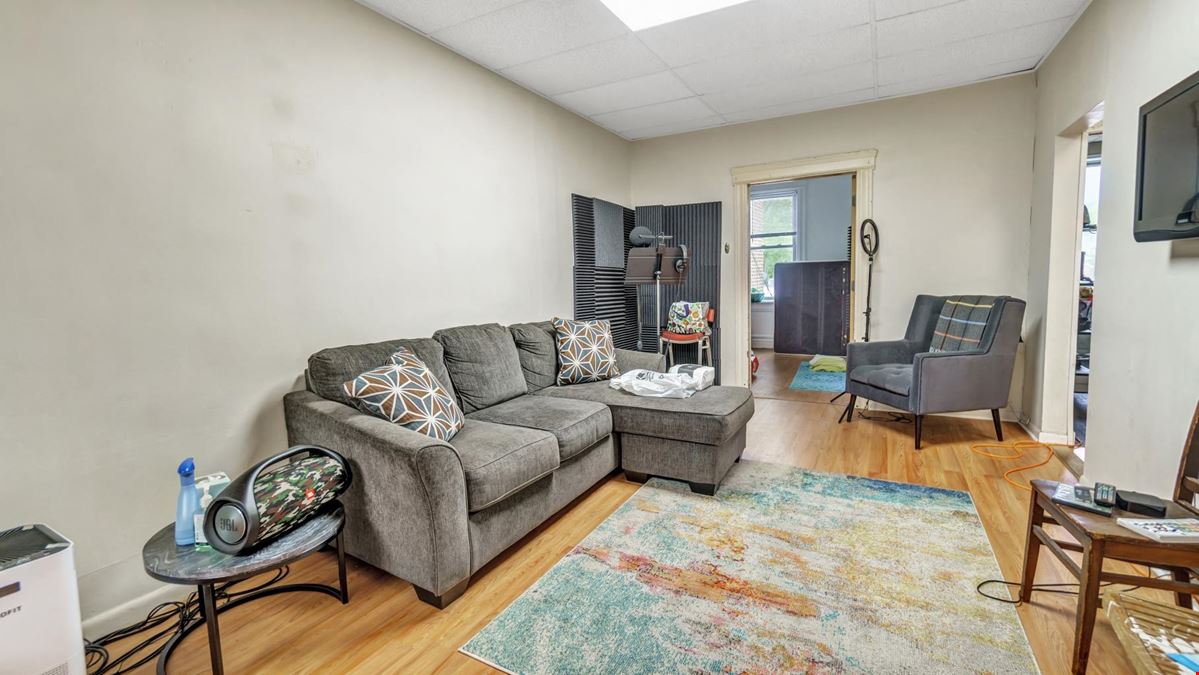 8703 Jamaica Ave, Woodhaven, NY 11421